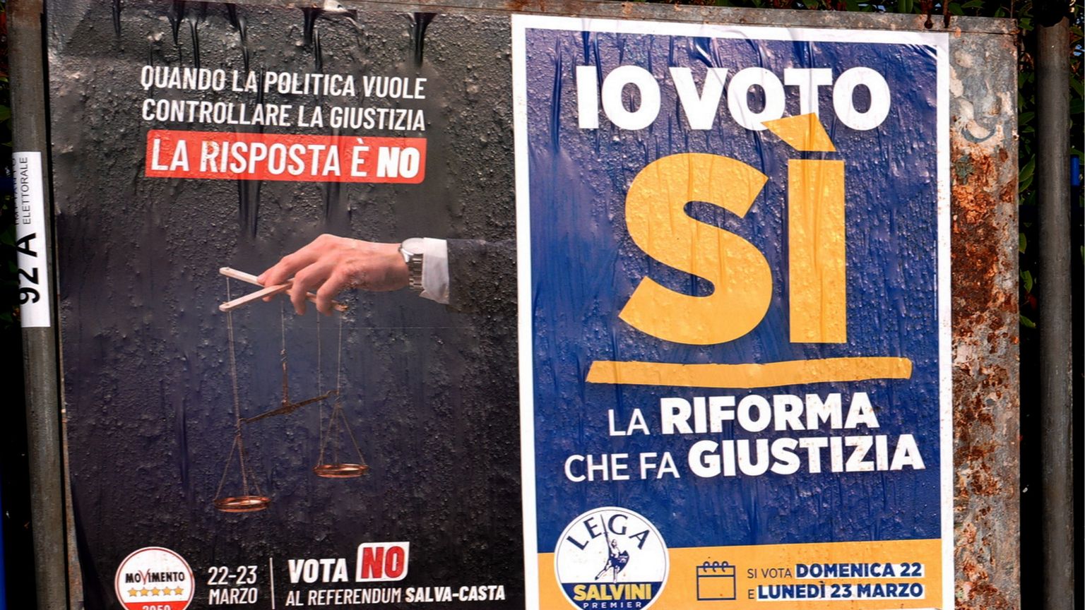 Cartelloni pubblicitari per il Referendum