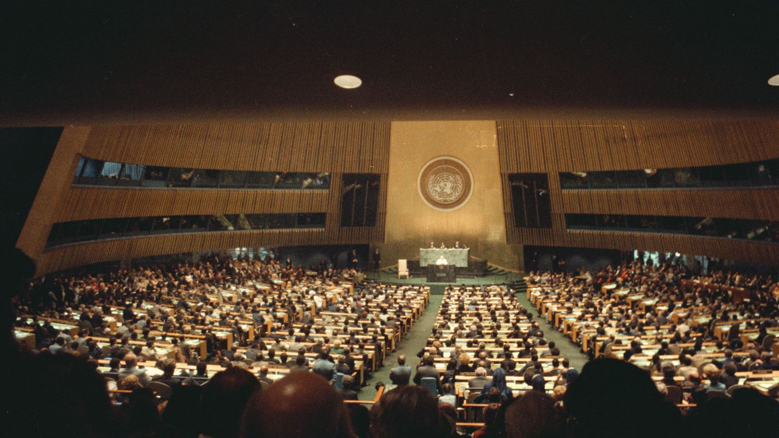 Politica estera: quale rotta occorre seguire nella tempesta