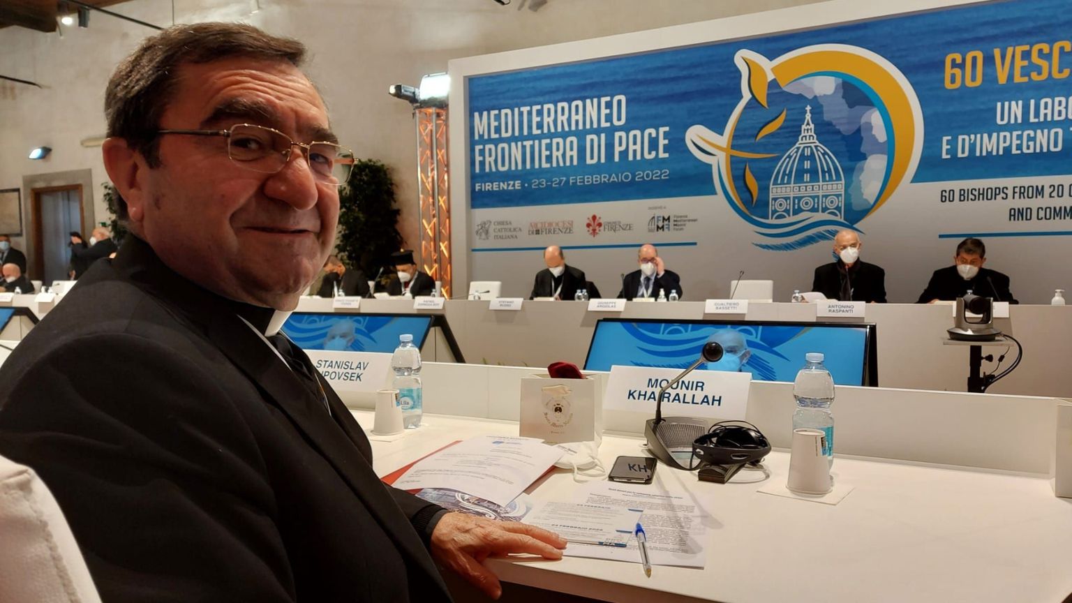 «Io vescovo in Libano, la violenza e i genitori uccisi. No a chi giustifica la guerra con la religione»