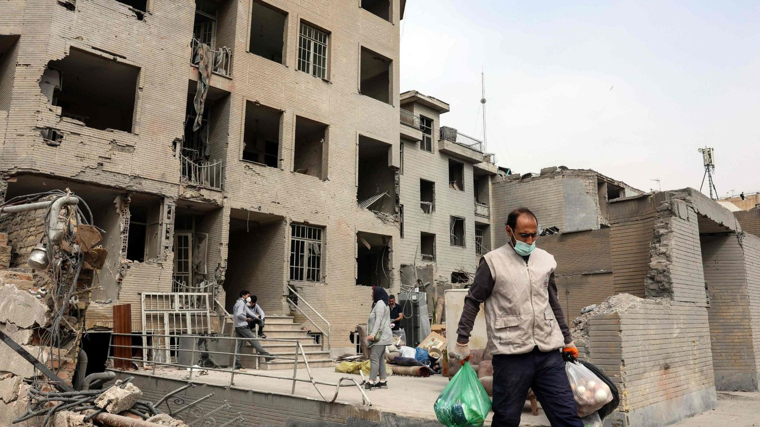 Chi mette un limite alle «macchine» che fanno la guerra?