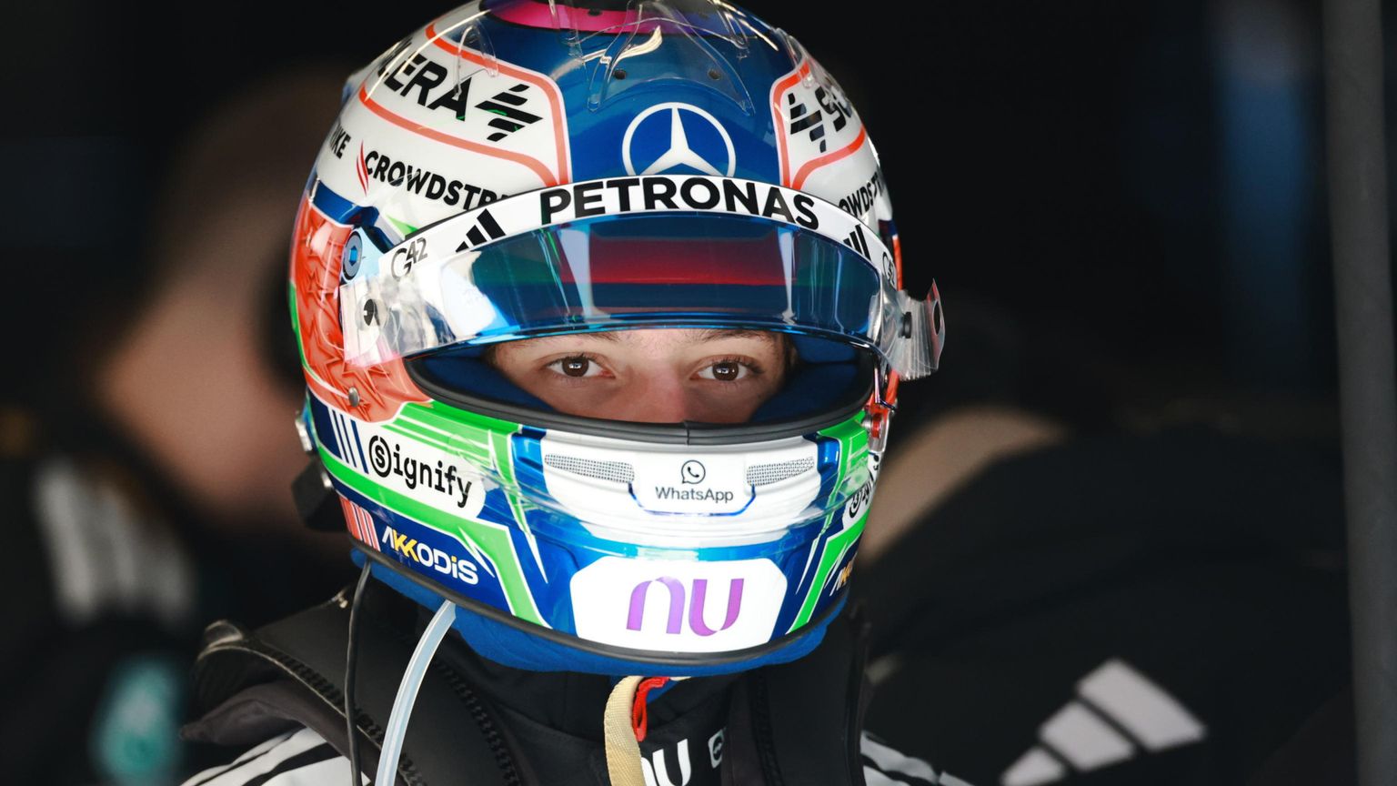 F1, l'italiano Antonelli in pole position in Cina