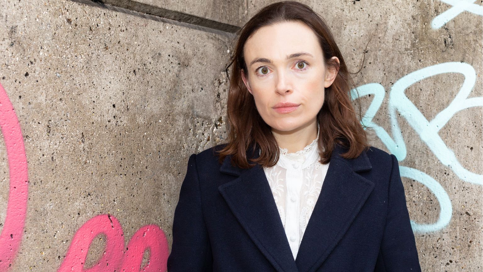 Hannah Sullivan: «La poesia ha il ritmo del mondo»