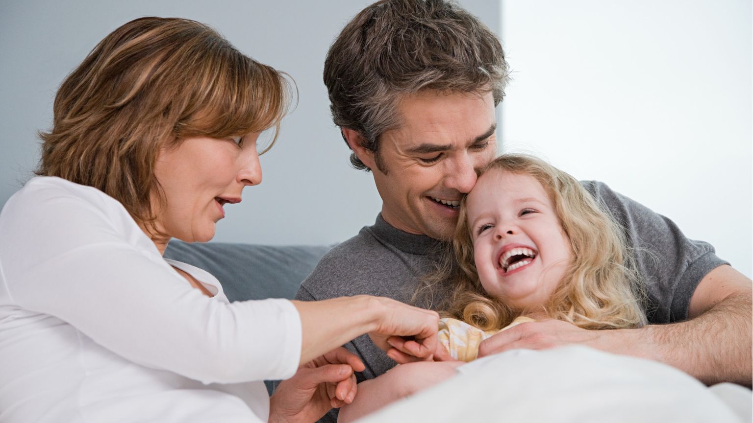 Dieci anni di "Amoris laetitia": quando la gioia abita in casa