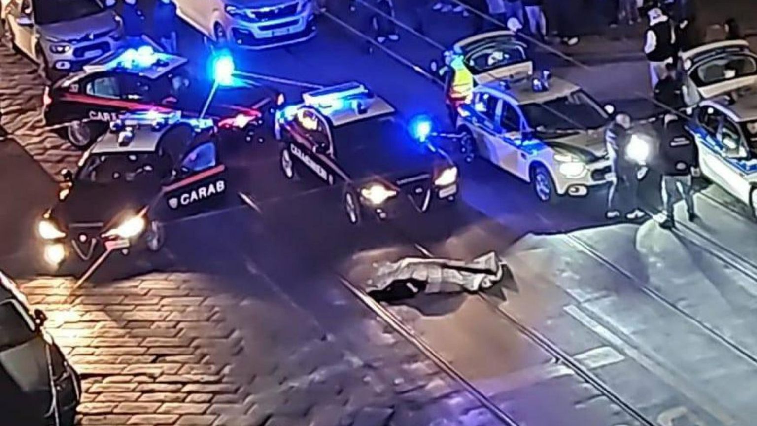 Due donne travolte da auto e uccise a Napoli