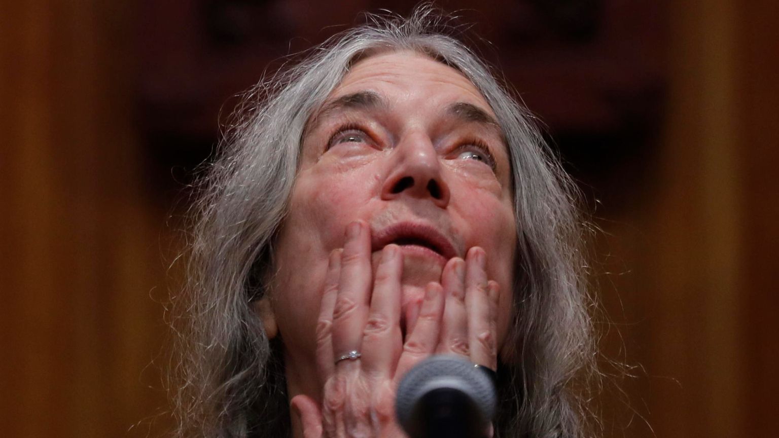 Patti Smith e i piedi di Cristo