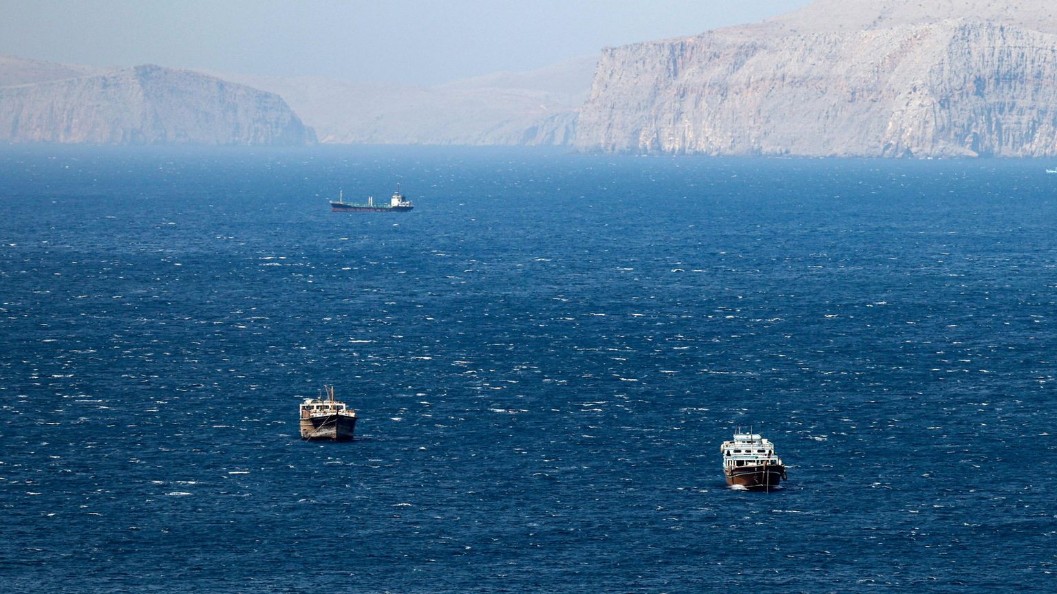 La crisi nel Golfo e l'energia che diventa fame