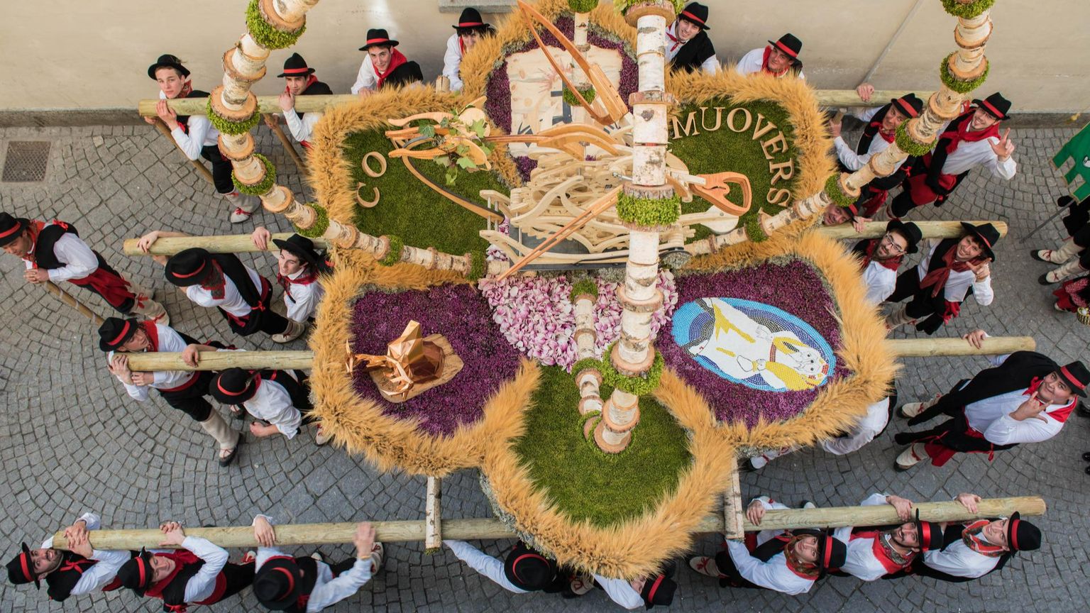 I “Pasquali” di Bormio, la festa che racconta l'anima di una comunità