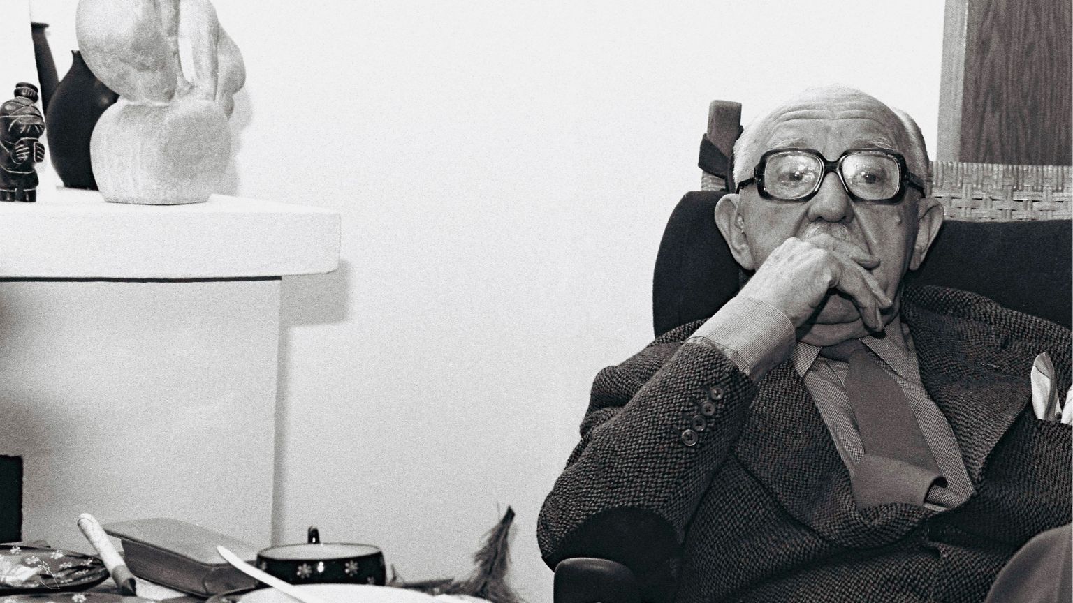 La "riconversione" del Nobel: «In Laxness rivive l’Islanda cattolica»