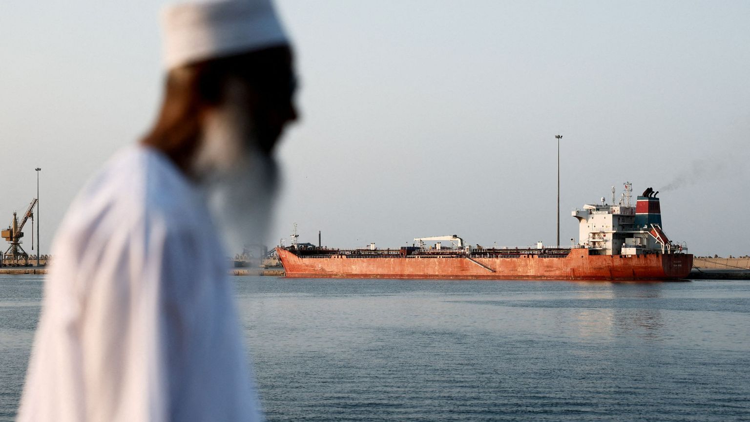 Chi controlla oggi lo Stretto di Hormuz? Tra Usa e Iran è guerra di propaganda