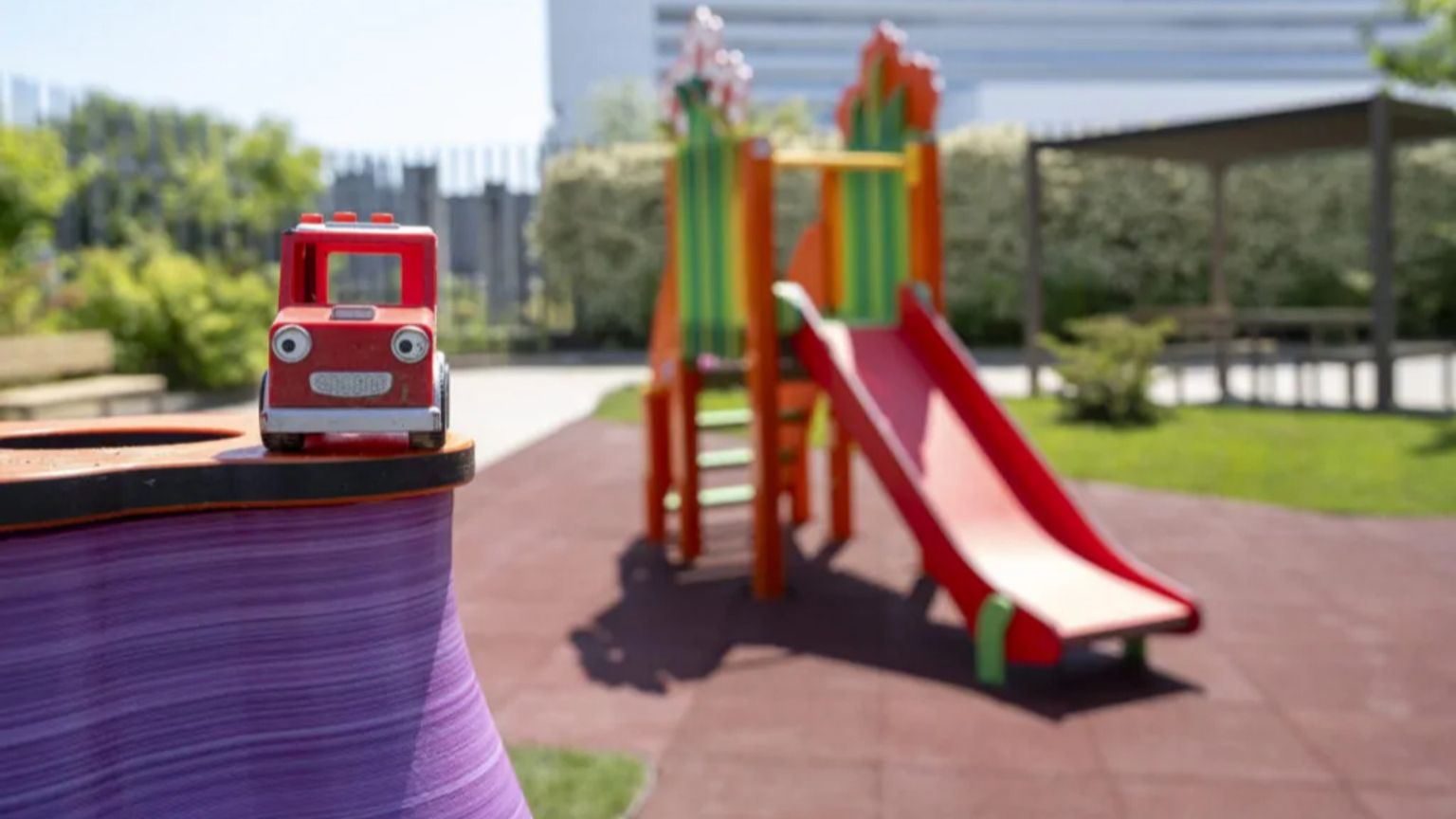 Un dettaglio del parco Abbracci in Libertà. Foto Fondazione Sant Versace
