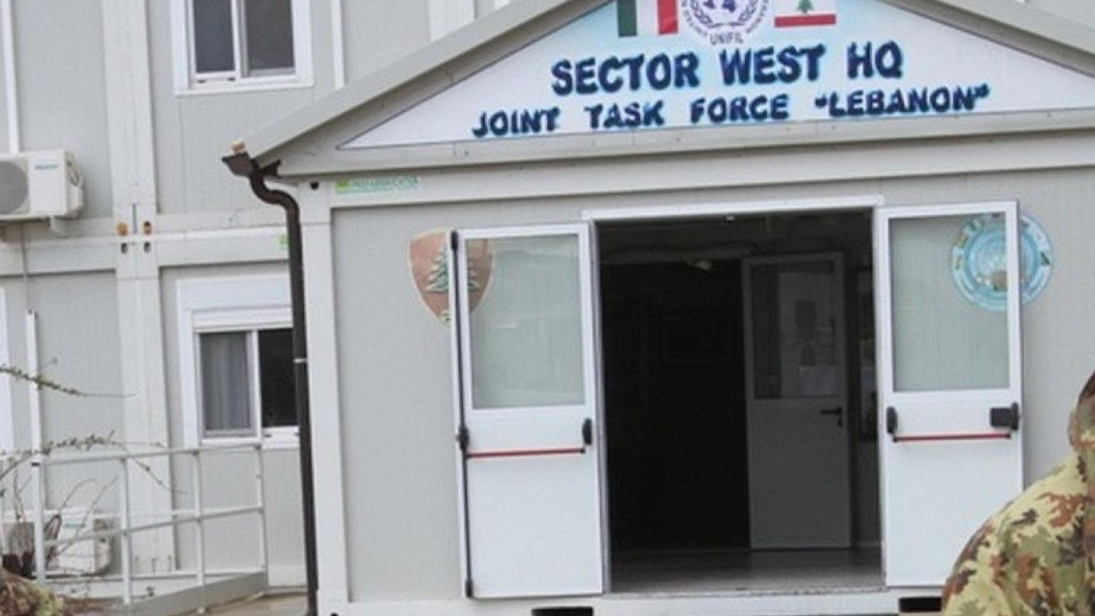 Razzo contro la base italiana Unifil in Libano: «Nessun ferito»