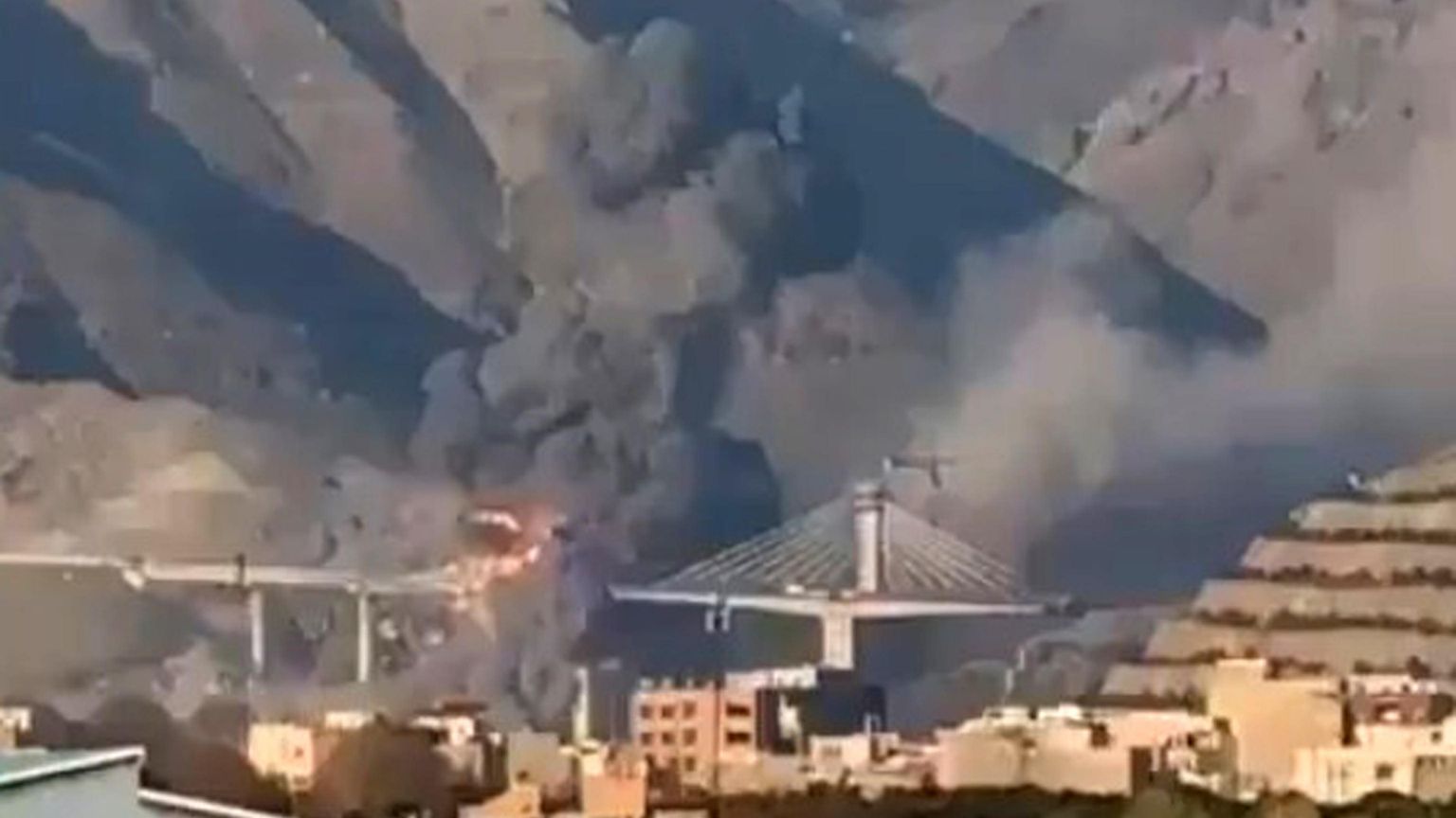 Gli Usa prigionieri di un'età del ferro e della pietra