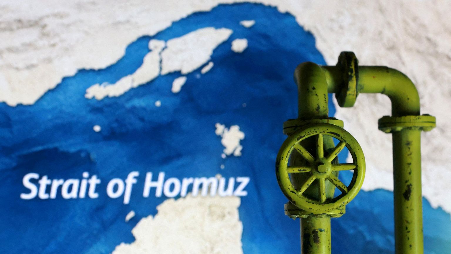 Una mappa dello Stretto di Hormuz