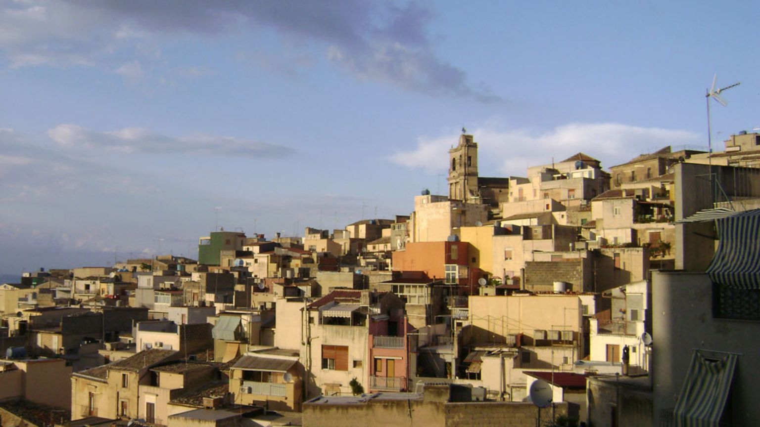 La Sicilia in cerca di residenti usa la leva fiscale anti-spopolamento