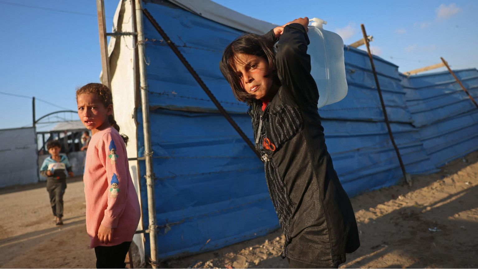 Il sogno dei bambini di Gaza: tornare a scuola per ricostruire la pace