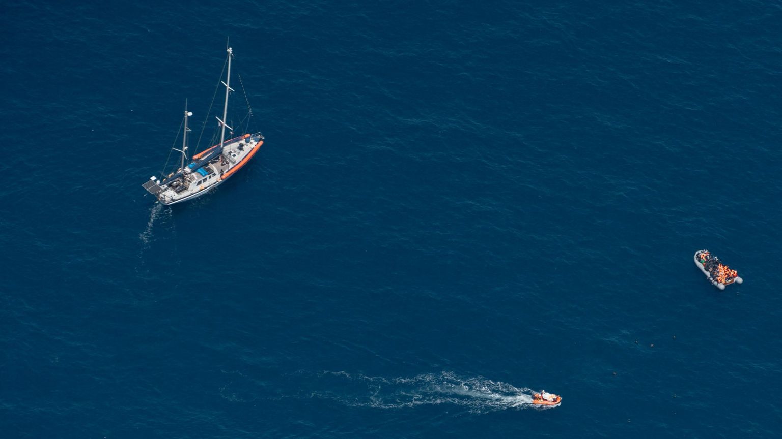 Nuovo soccorso in mare per Nadir, l'imbarcazione di Sea Watch