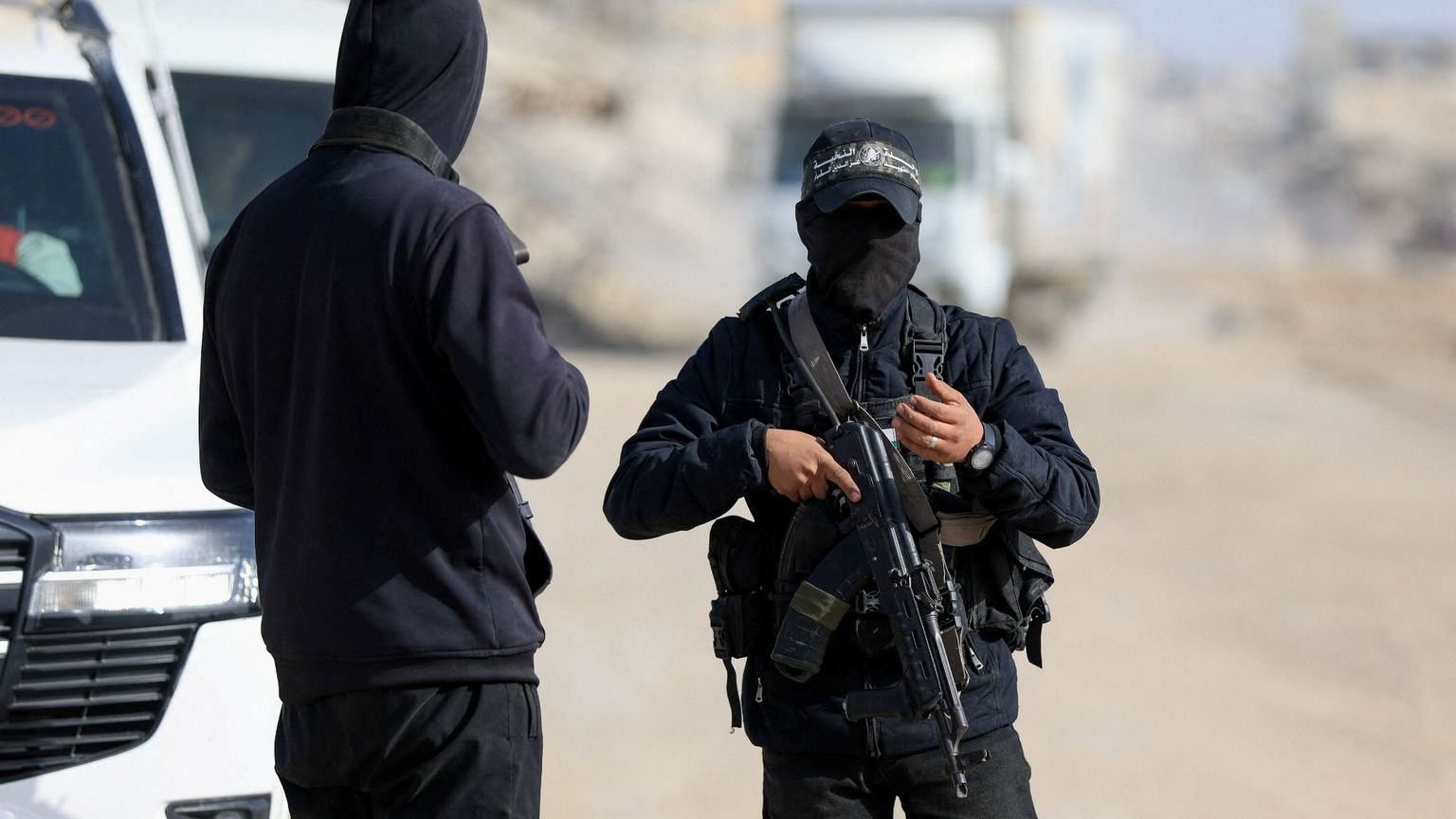 Palestina, Hamas apre al disarmo e tratta con Abu Mazen: è la prima volta