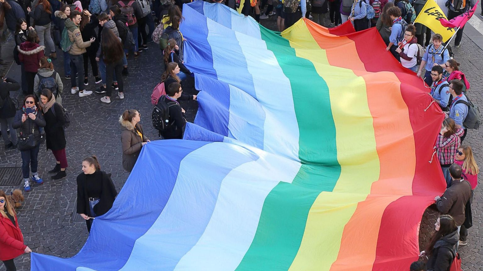 Il sindaco pacifista: «Tutti i giovani di Capaci nelle liste di leva potranno dichiararsi obiettori»