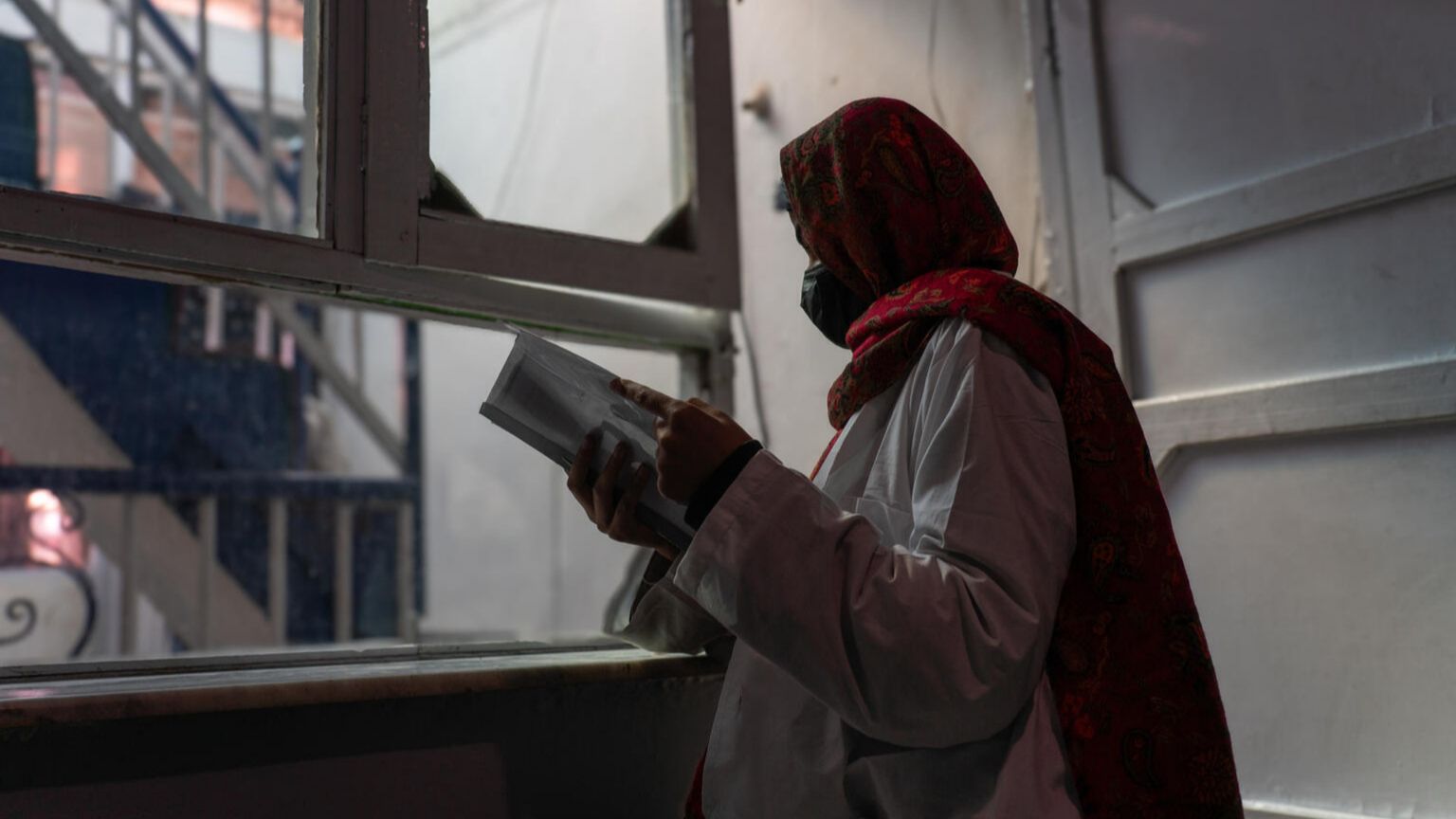 Sahar, Suraya, Fatima... i sogni spezzati di due milioni di ragazze afghane senza scuola