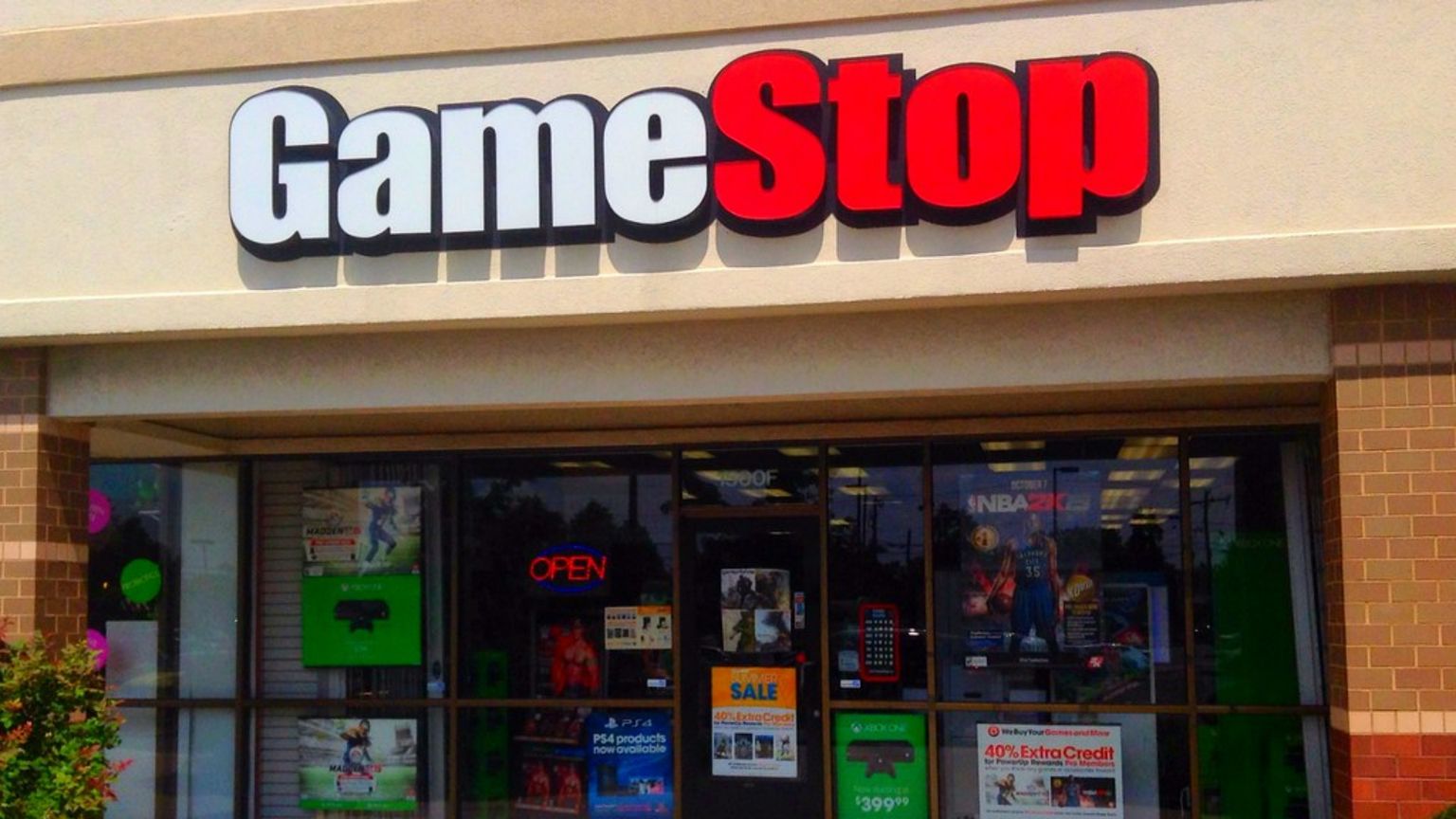 GameStop vuole comprare eBay per 56 miliardi di dollari