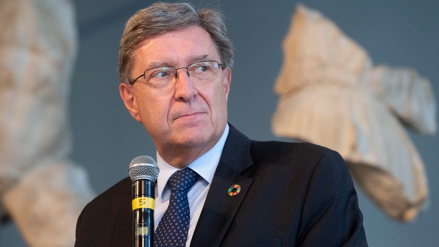 Un’Italia a due velocità sulla sostenibilità: cittadini e imprese corrono, la politica no