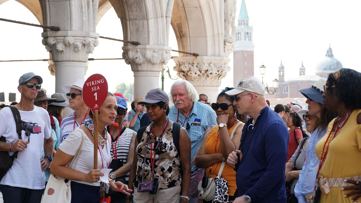 Scritti iper-nozionistici e orali «farsa»: il concorso per guide turistiche è un flop