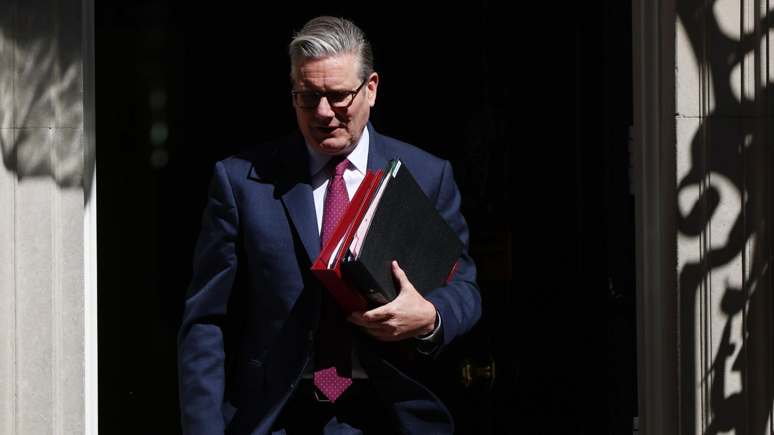 Elezioni locali in Gran Bretagna, laburisti dimezzati e Farage primo