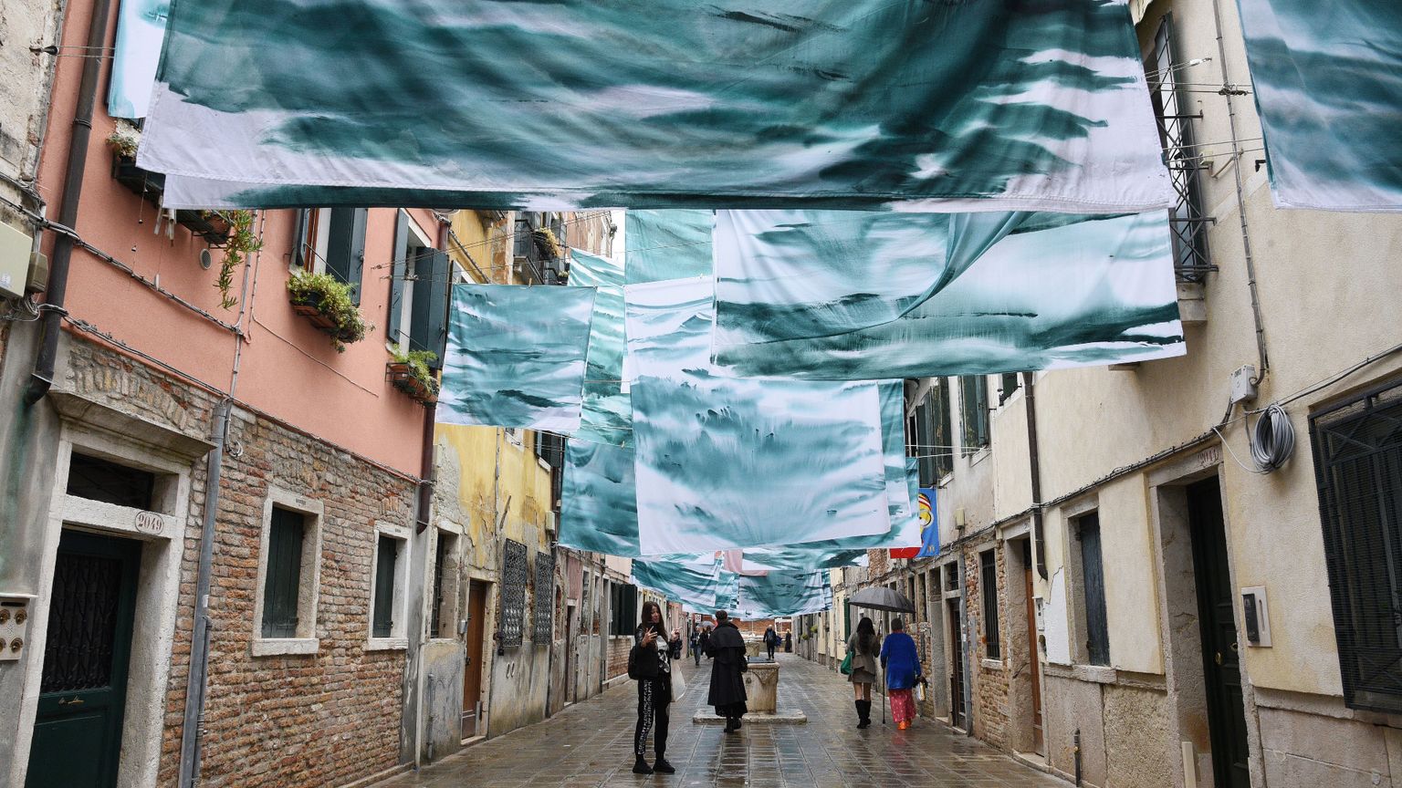 La lettera di Buttafuoco ad Avvenire: la Biennale di Venezia come "campo di forze"