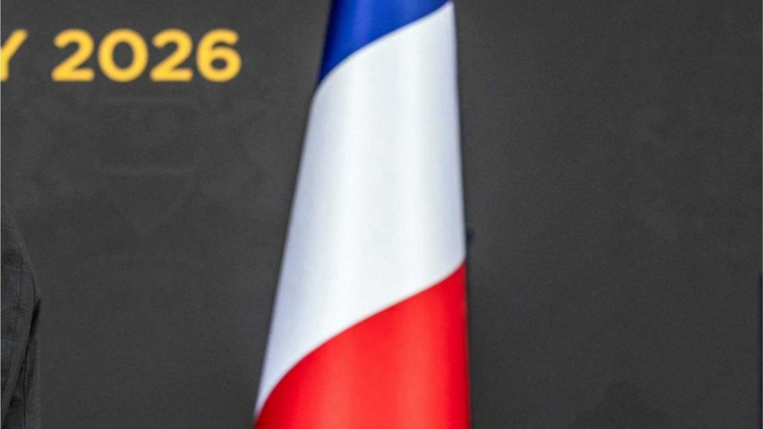 La Francia boccia (ancora) l’«aiuto a morire», ok alla legge sulle cure palliative
