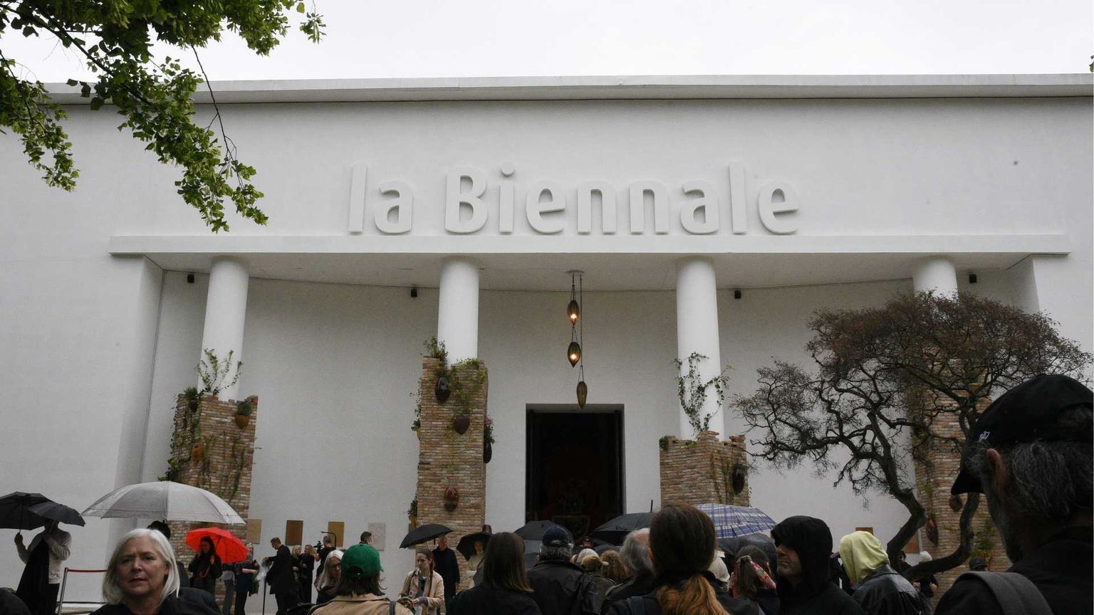 La Biennale come «campo di forze»: immagine efficace di libertà e ricerca