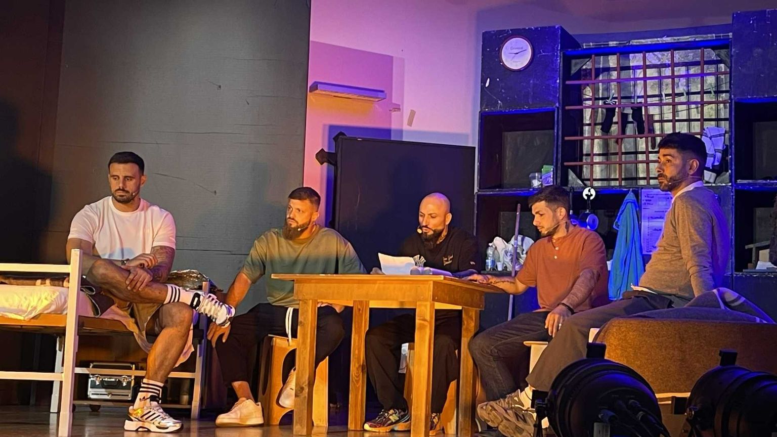 «Non siamo attori, è la nostra vita»: i detenuti di Rebibbia in scena nel teatro dell'università