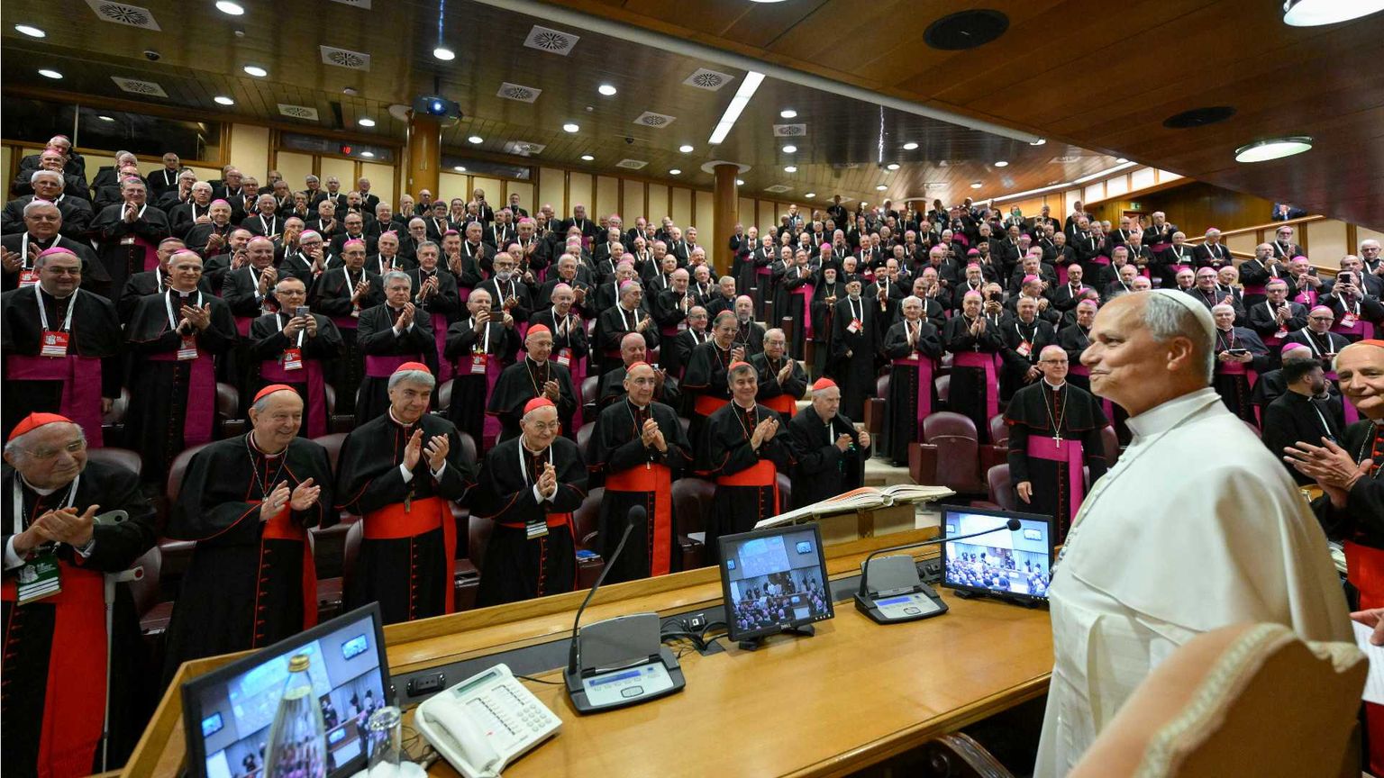Leone XIV e la Chiesa italiana: il coraggio dell’essenziale