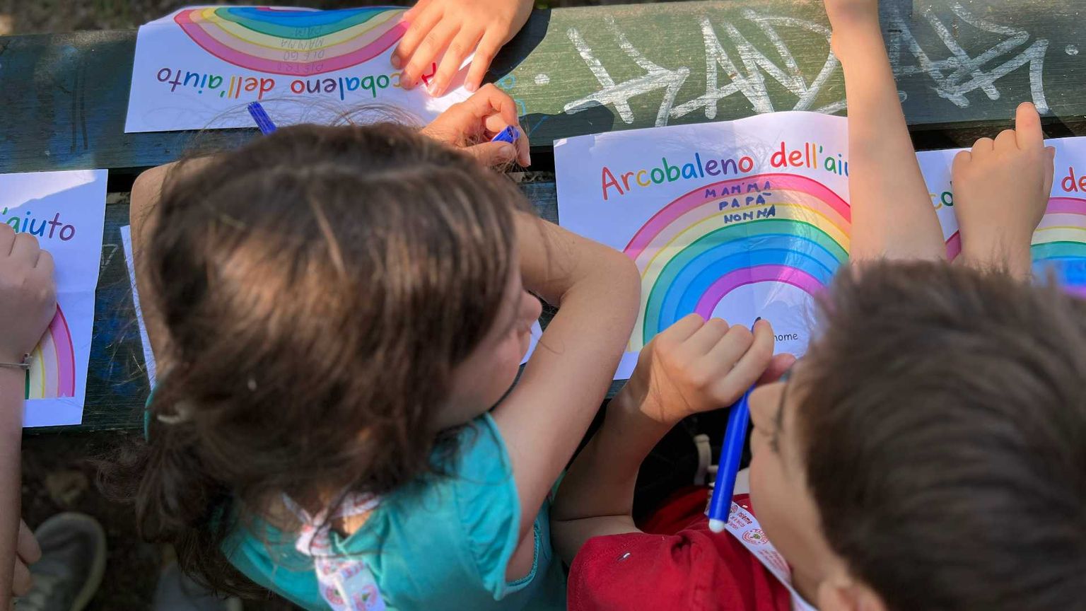 Siblings, i fratelli invisibili da non lasciare soli