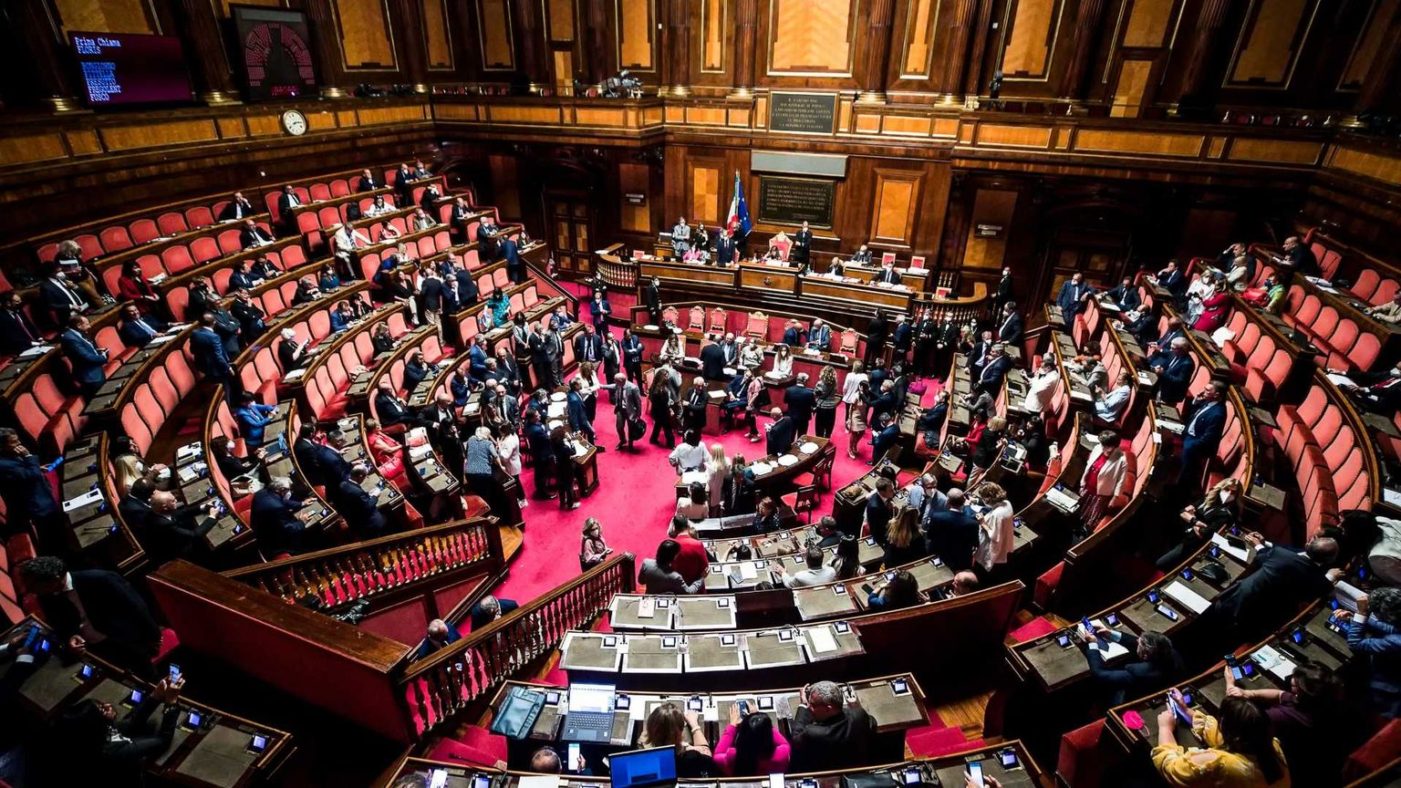 Legge sul suicidio assistito: cosa sta succedendo al Senato