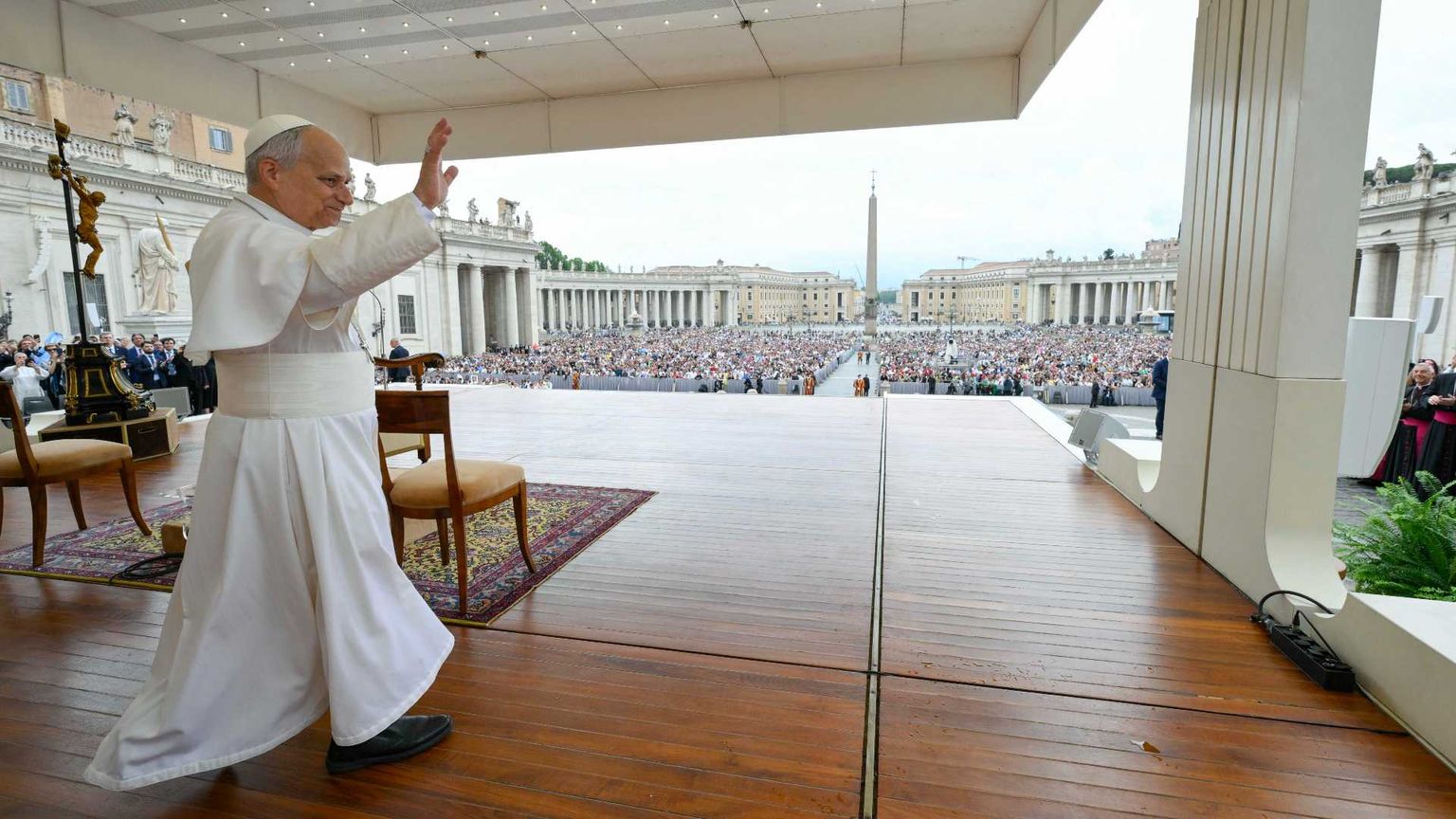Papa Leone XIV in piazza San Pietro per l'udienza generale di oggi, 3 giugno 2026 / VATICAN MEDIA