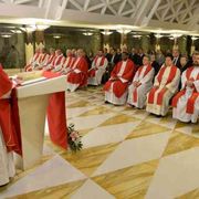 il clericalismo è un male che allontana dalla Chiesa