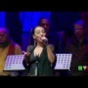 Quei cantori davanti al presepe