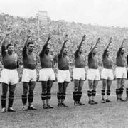 Credere, obbedire e fare sport