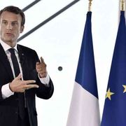Macron ancora in bilico tra Ricoeur e Rothschild