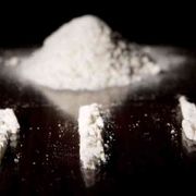 Basta con l’omertà sulla dilagante cocaina