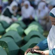 Atroce Srebrenica. (Dedicato a chi non sa)