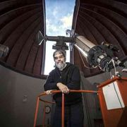 «C'è vita nell'universo?». Parla Consolmagno, l'astronomo del Vaticano