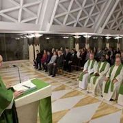 Papa: la preghiera cristiana è coraggiosa e nasce dalla fede