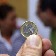 La montagna del debito si scala solo in cordata