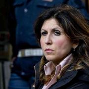La mamma coraggio di Napoli contro le baby gang