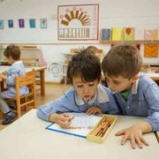 Obbligo scolastico dai tre anni: un favore ai bambini