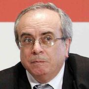 Santità e politica: prova decisiva è il conflitto