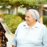 «Una pallottola con il mio nome»: chi era suor Leonella, ora beata