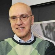 A denti stretti. Vivere nel «cratere» del terremoto due anni dopo