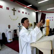 Cina 1958, così nacque la «Chiesa patriottica»